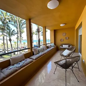 Puerto Con Vistas Al Mar Sotogrande